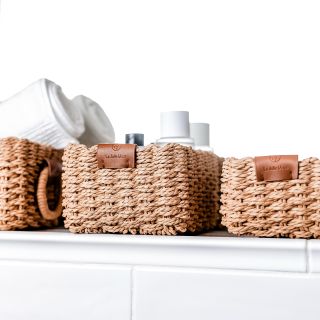 ✨ Organizace s dotekem elegance ✨ Uklízení nemusí být nuda – naše ručně pletené košíky dodají vašemu prostoru styl a...